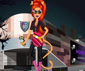 Hra: Monster High Toralei Stripe Shopping Dressup